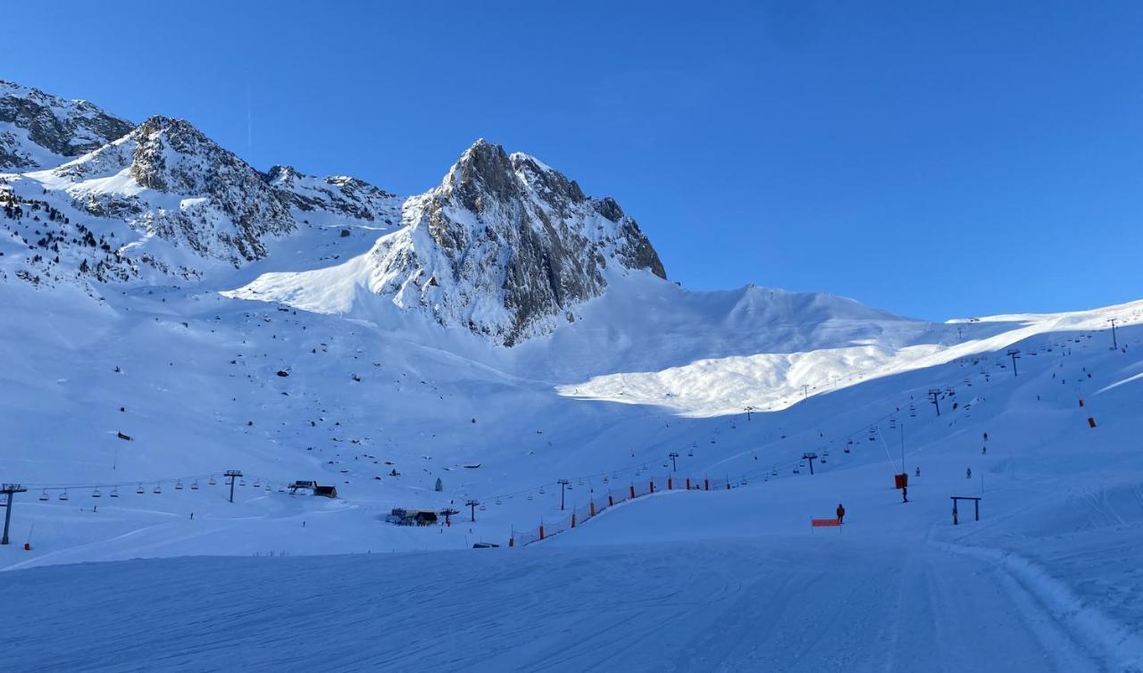 Pied Des Pistes - Grand-tourmalet *